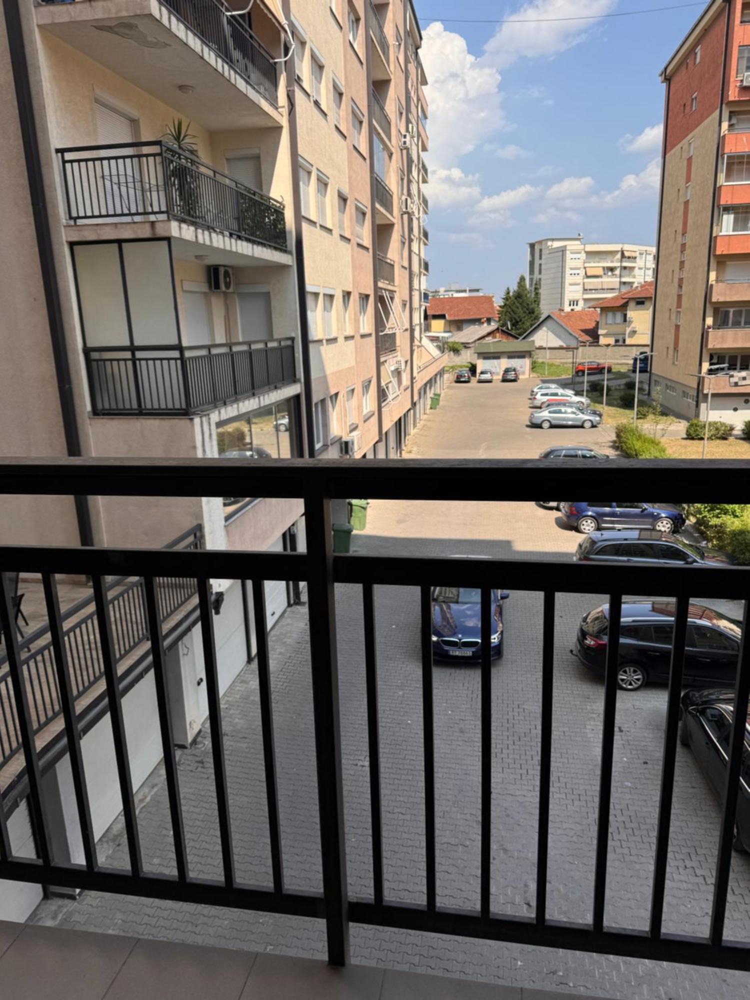 Big Spacious Apartment In Pej Center With Wi-Fi Peć Exterior foto